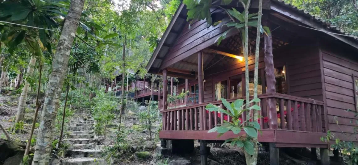 sambath sakseth bungalow koh rong