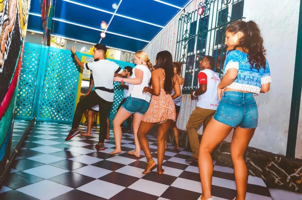 Well reviewed and comfortable, Pelican Larry’s accommodates a large number of travelers and earns a spot among our top picks in Cali, Colombia.