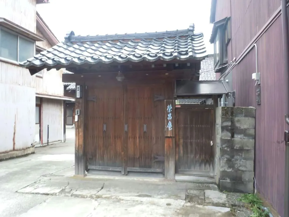 temple lodging kanazawa