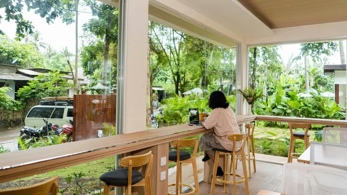 Remote Work in Lombok: 7 Spots to Set Up Your Laptop