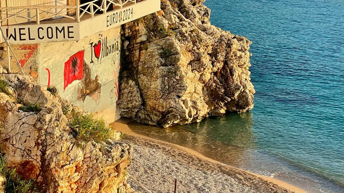 I <3 Albania, too!