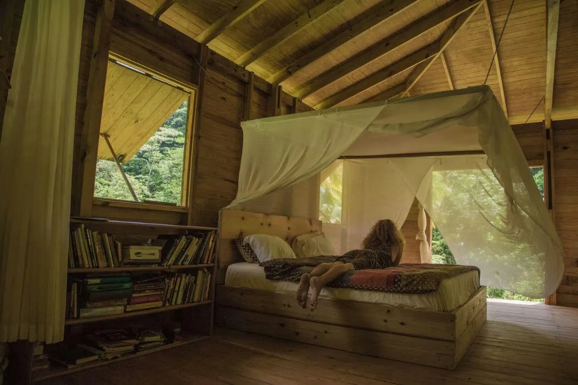Banana Lama Eco Cottage