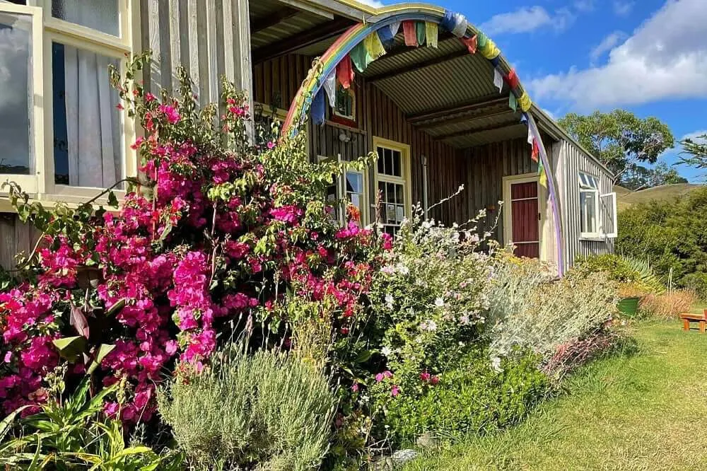 Solitary Retreat in Coromandel, New Zealand