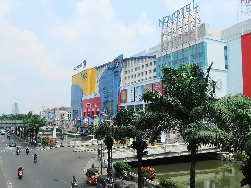 Mangga Dua Trade Center, een winkelparadijs, Jakarta.