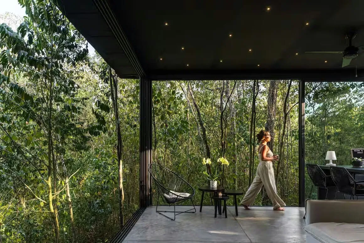 Jungle Villa at Glass 20.87