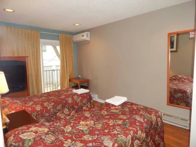 All Days Hostel best hostels in Canada