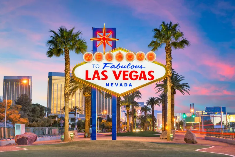 Vegas Beyond the Tables: 10 Unmissable Experiences in Sin City